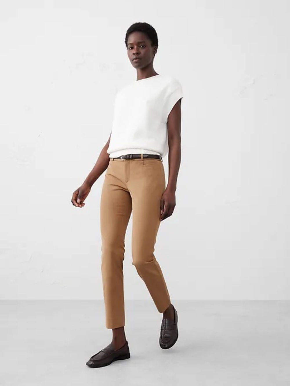 Banana Republic Sloan Petite Khaki Straight Chino Pants